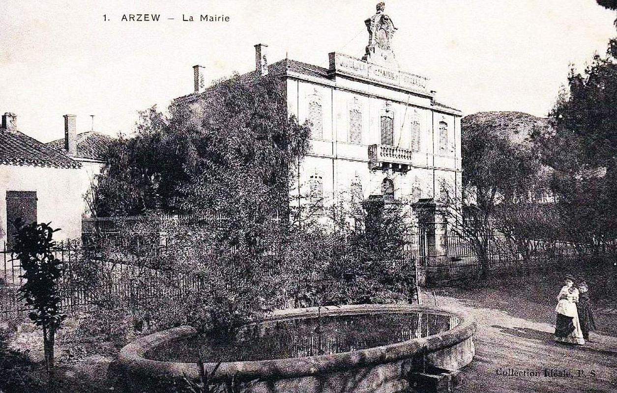 Arzew - La Mairie .jpg